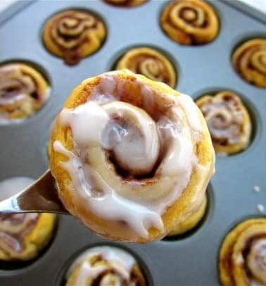 Mini Cinnamon Rolls with Maple Icing from TheFoodCharlatan.com