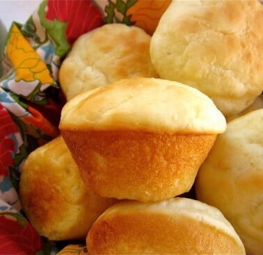 Reesy Rolls (One Hour Yeast Rolls) from The Food Charlatan