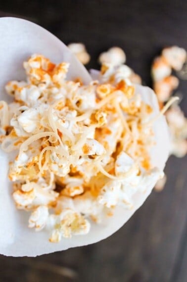 Sriracha Cheddar Popcorn