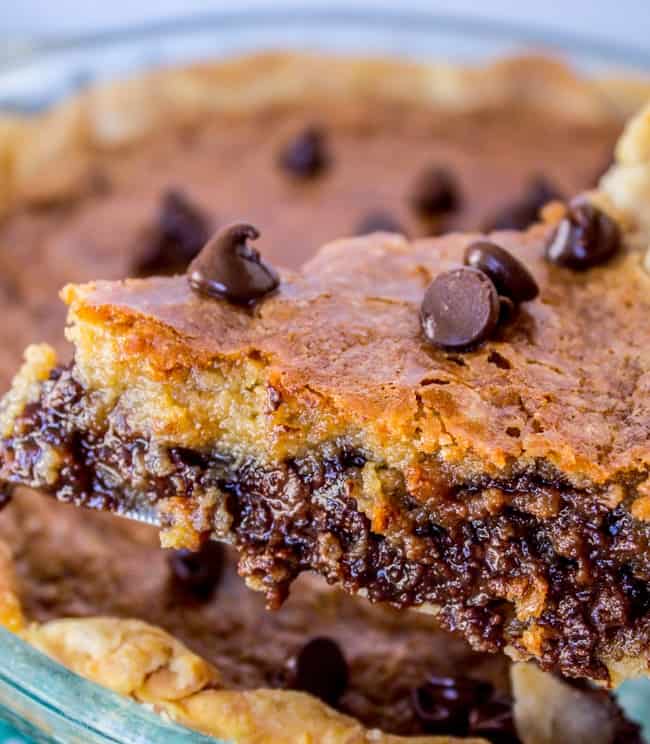 Close up of chocolate chip cookie pie with a few chocolate chips on top. 