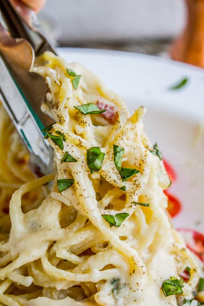 Creamy Caulifredo Sauce (Cauliflower Alfredo Sauce) from The Food Charlatan