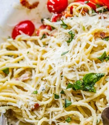 Creamy Caulifredo Sauce (Cauliflower Alfredo Sauce) from The Food Charlatan