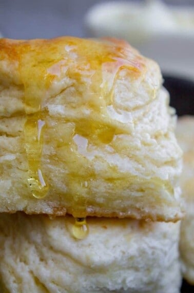 How to Make Ultra Flaky Buttermilk Biscuits from The Food Charlatan