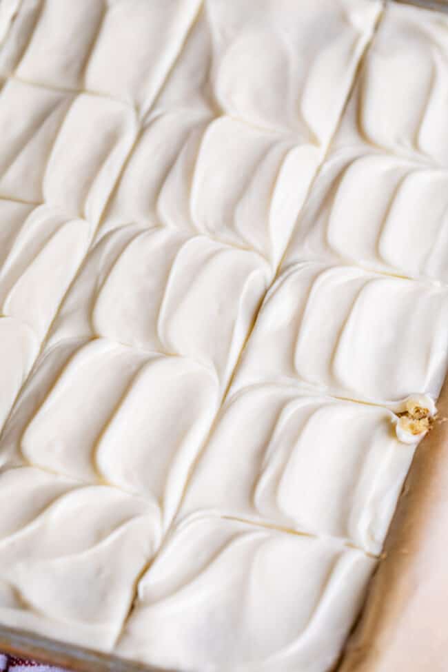 easy banana cake recipe with cream cheese frosting swirls