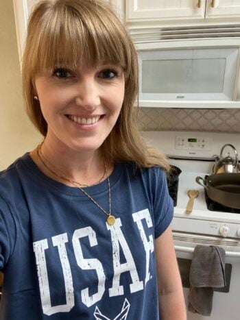 USAF t-shirt.
