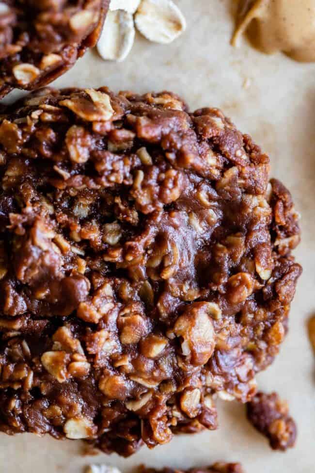 close up of chocolate no bake cookies