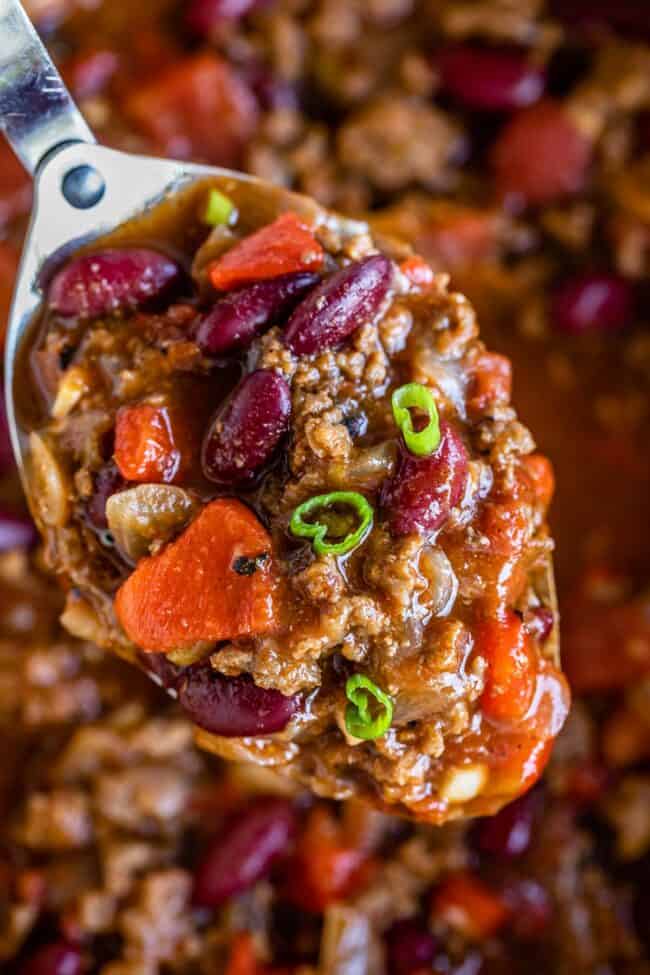 meaty chili recipe on a spoon.