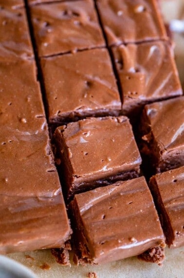 simple fudge recipe cut into squares